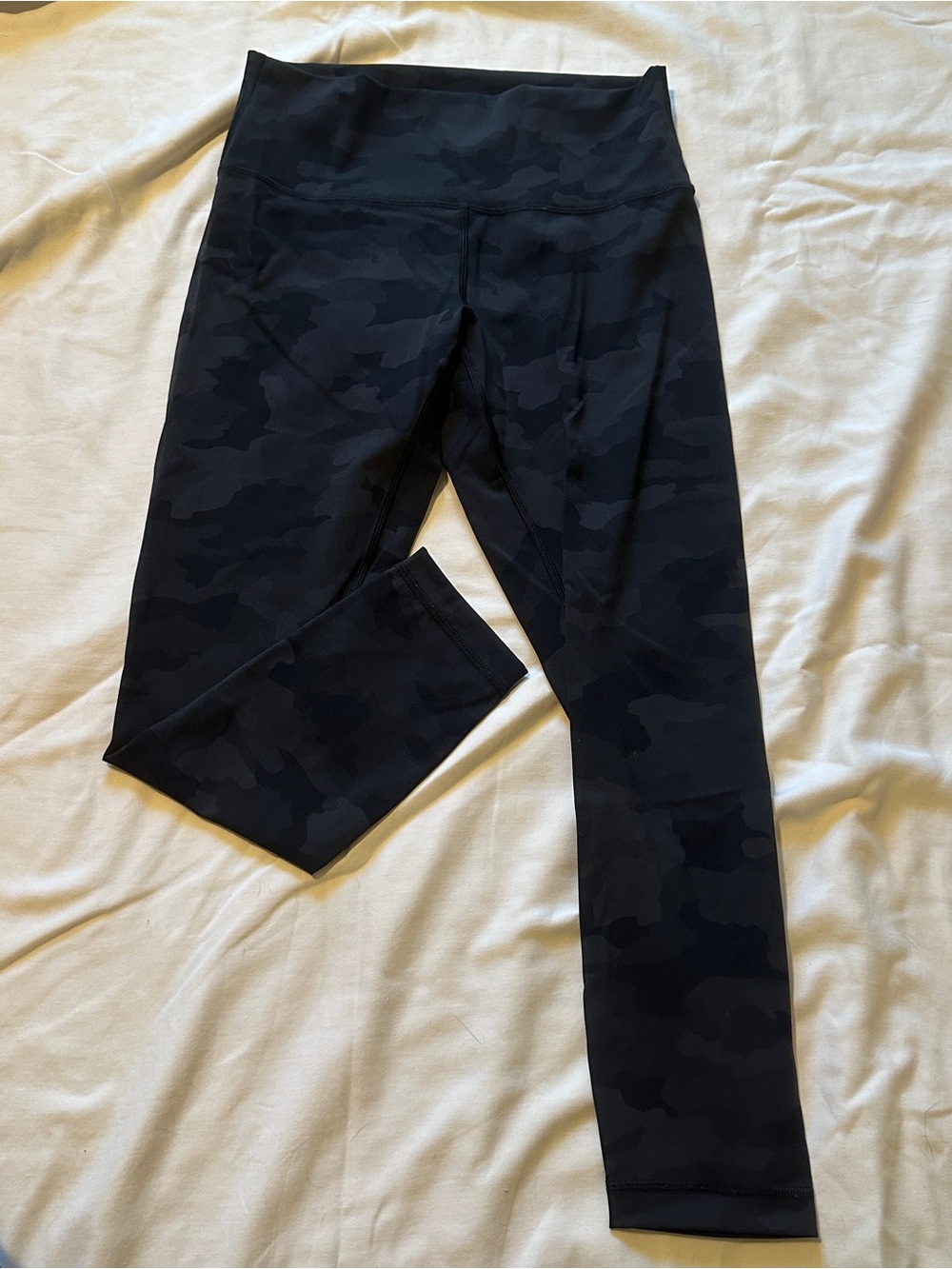 lululemon athletica Black Camo Wundertrain Leggings